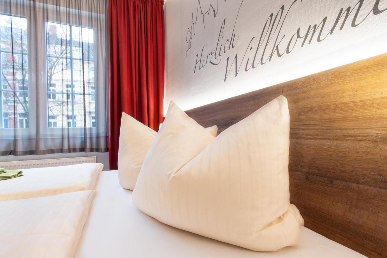 ריזה Hotel Wettiner Hof מראה חיצוני תמונה