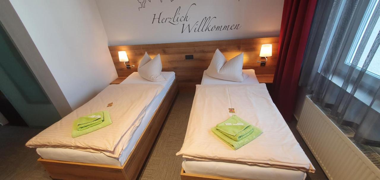 ריזה Hotel Wettiner Hof מראה חיצוני תמונה