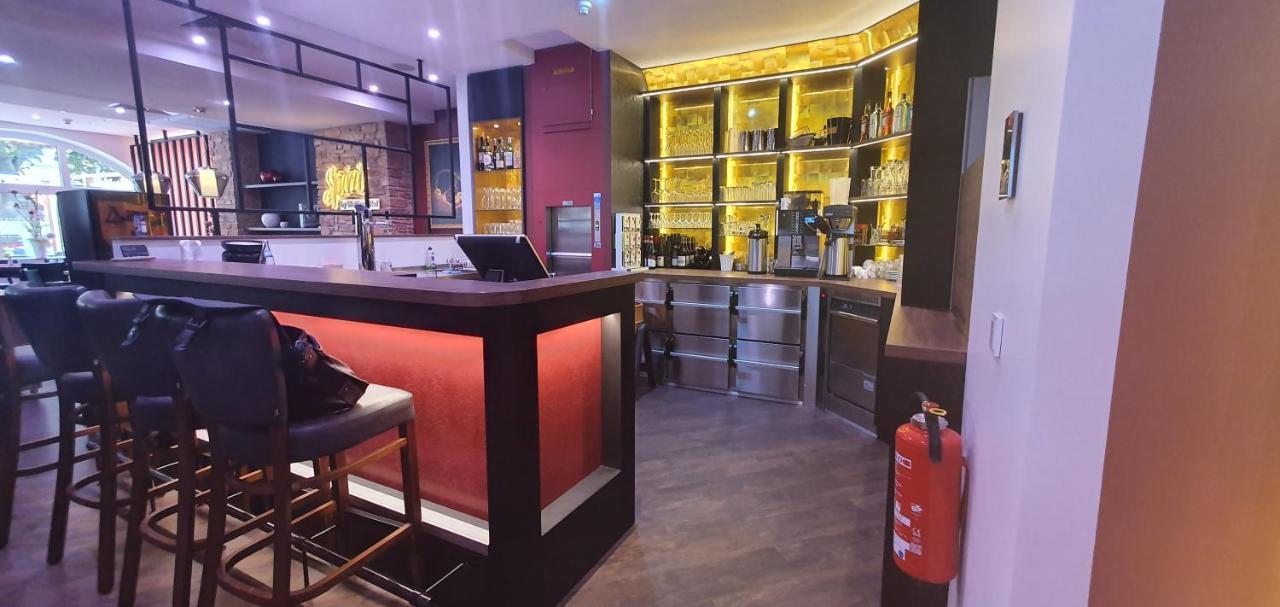 ריזה Hotel Wettiner Hof מראה חיצוני תמונה